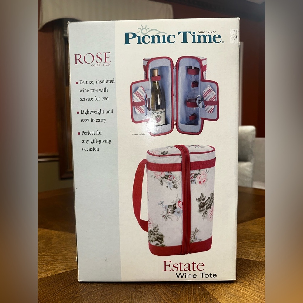 New Picnic Time Estate Wine Tote Rose Collection Glasses Corkscrew Napkins NIB